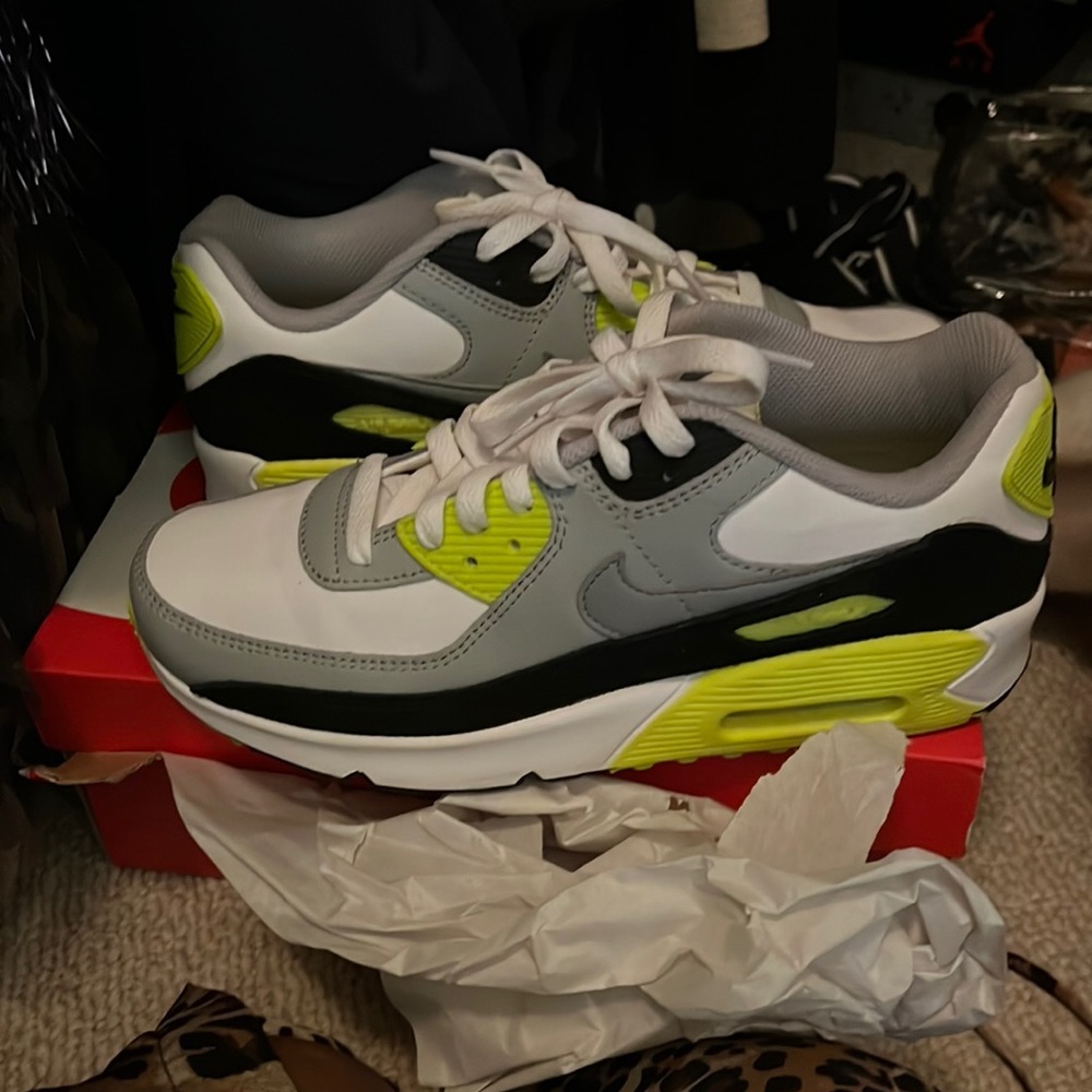 Used Nike Airmax 90 LTR